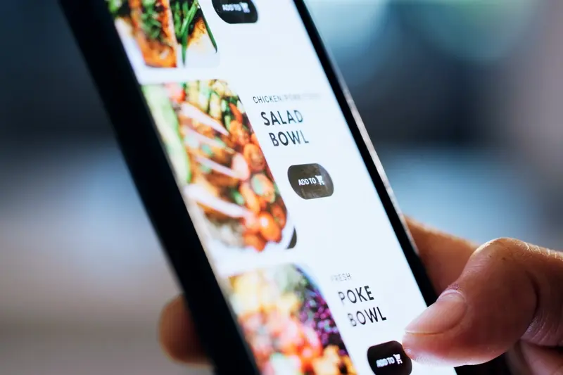 do-i-need-a-food-delivery-app-or-can-i-just-use-third-party-platforms