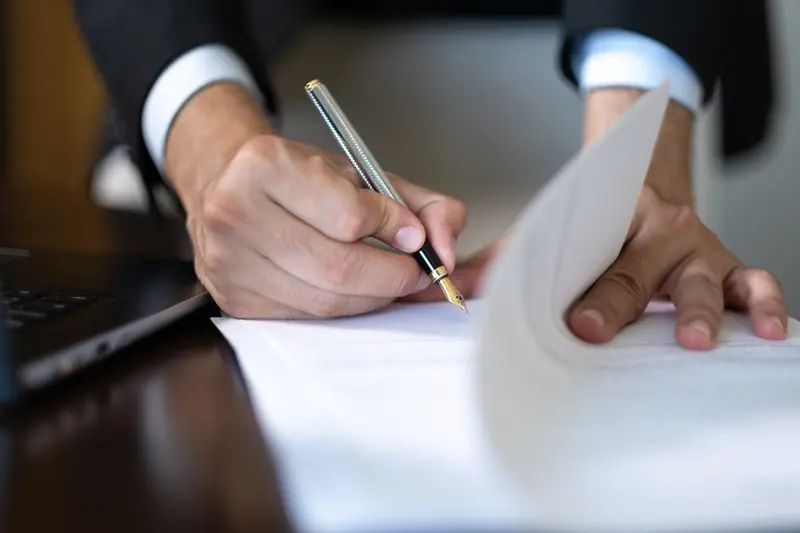 do-i-need-a-lawyer-to-write-my-apps-terms-of-service