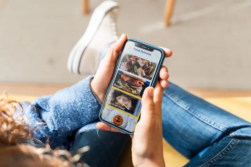 how-long-does-it-take-to-develop-a-food-delivery-app-from-scratch
