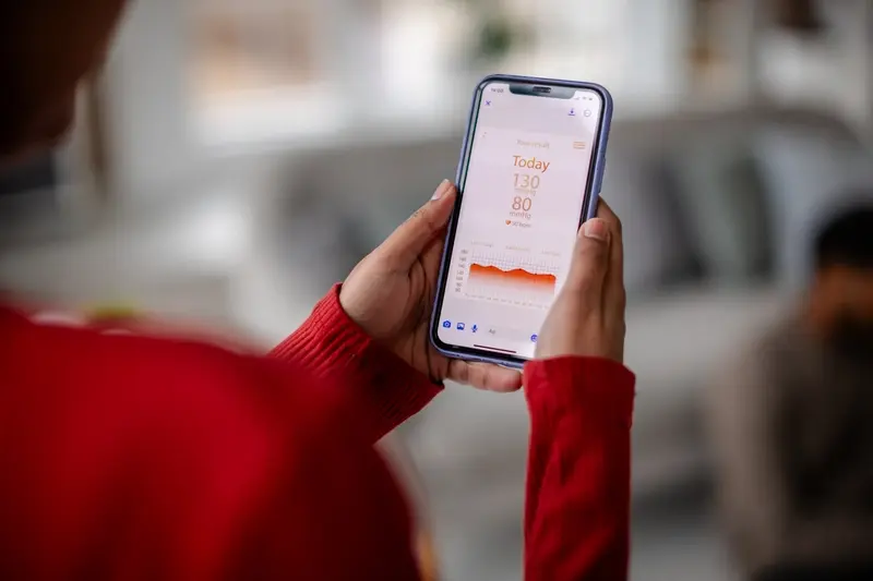 whats-the-difference-between-building-a-fitness-app-and-a-nutrition-app